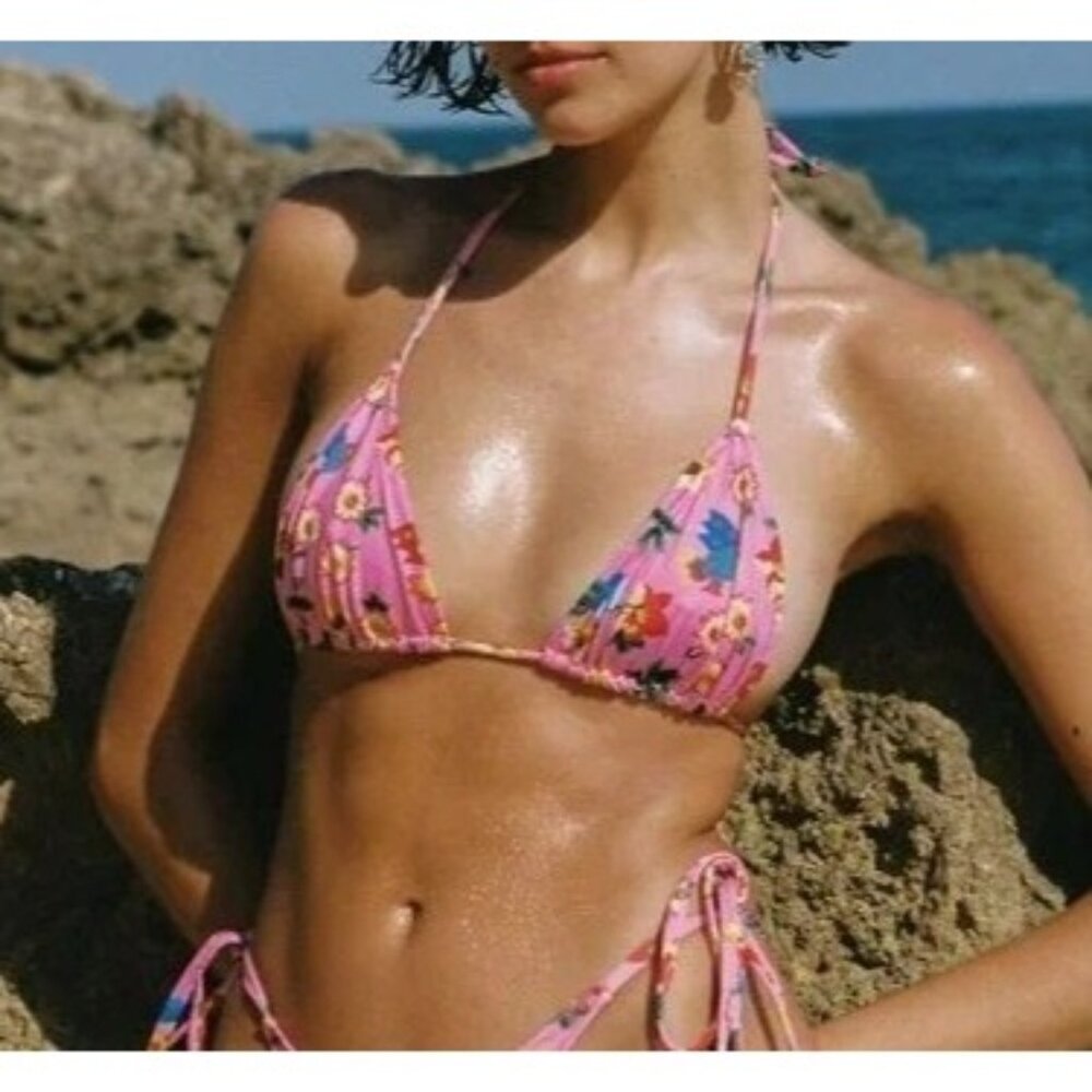 Tea You Demi Bikini Top in Pink Plumeria